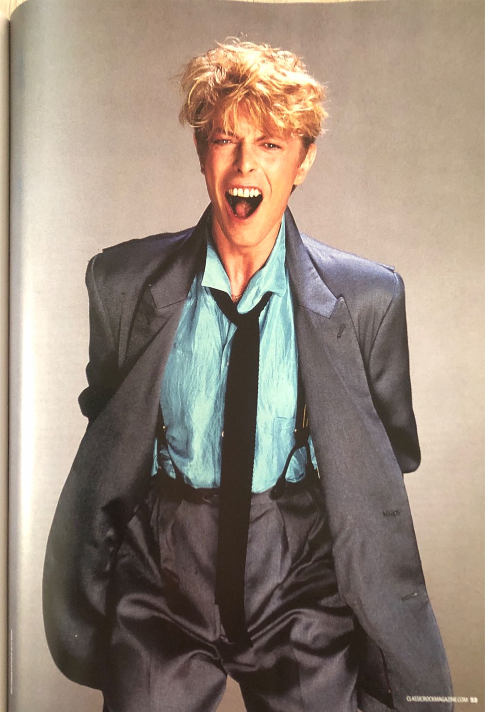 Classic Rock Magazine  (April) magazine collectible [Barcode 977146478311204] - Main Image 3