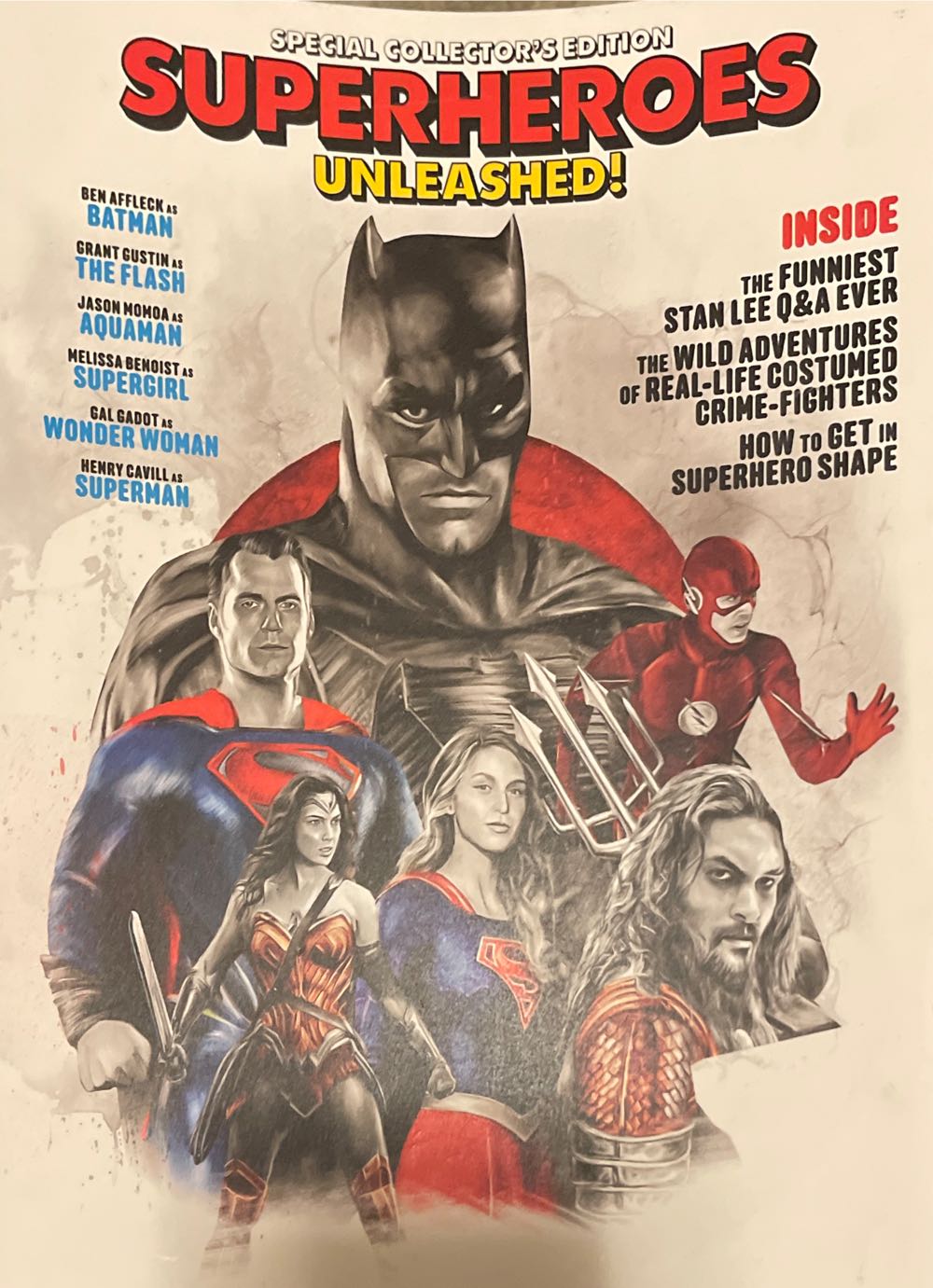 Superheroes Unleashed!  magazine collectible [Barcode 07511008538492] - Main Image 2