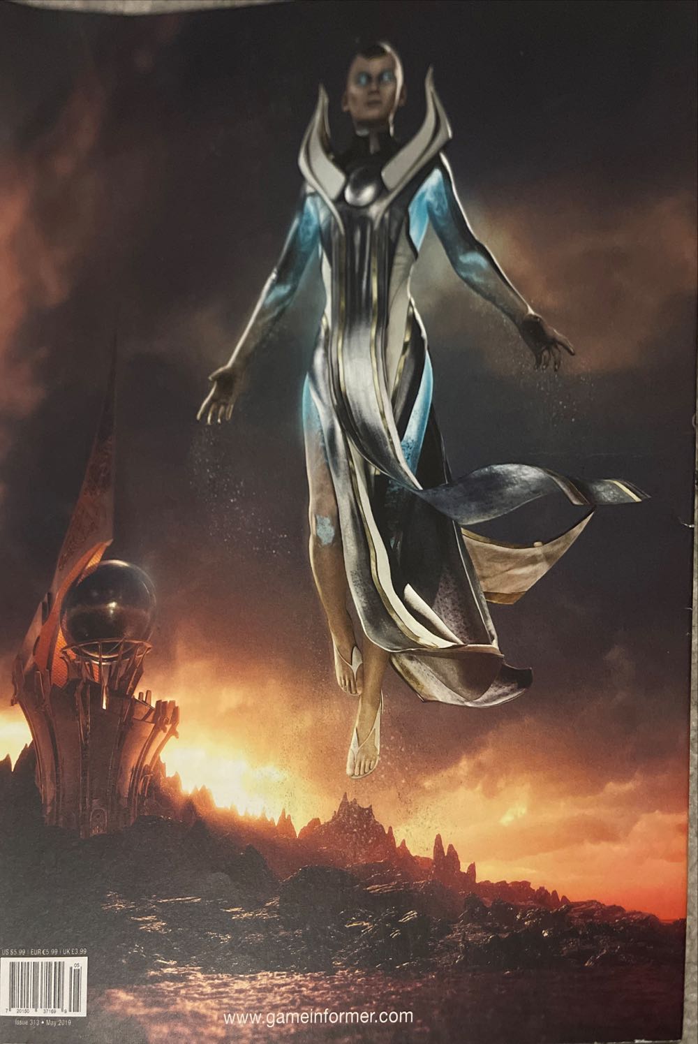 Gameinformer 313  (May) magazine collectible - Main Image 2