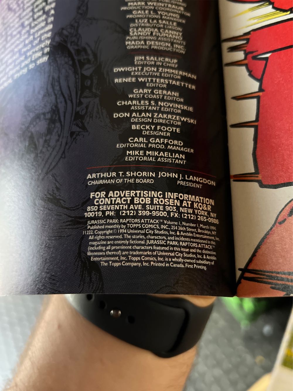 Jurassic Park Raptors Attack - 1 of 4 - Topps Comics  (March) magazine collectible - Main Image 2