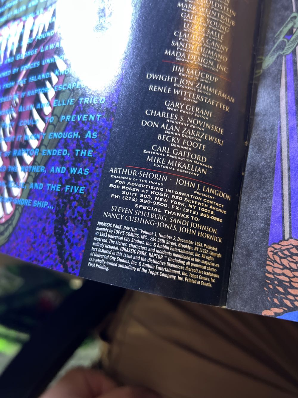 Jurassic Park Raptor - 2 of 2 - Topps Comics  (December) magazine collectible - Main Image 2