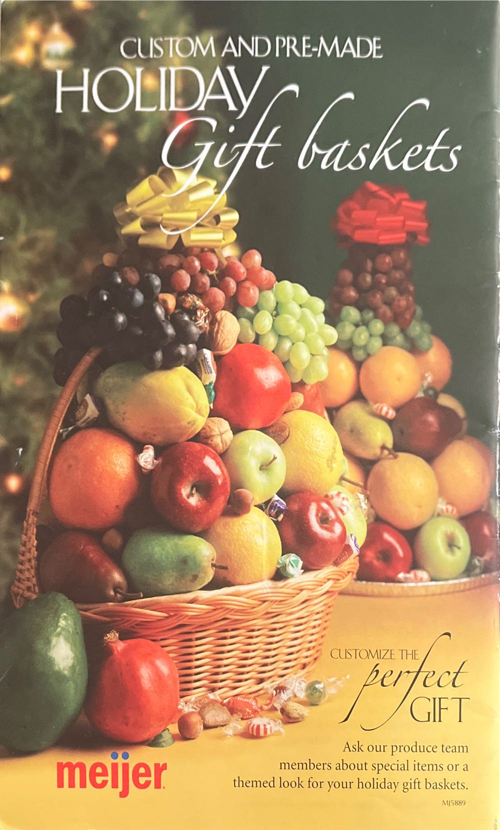 Meijer Home For The Holidays Sharing Recipes, Tips, And Ideas With All The Fixin’s  magazine collectible - Main Image 2