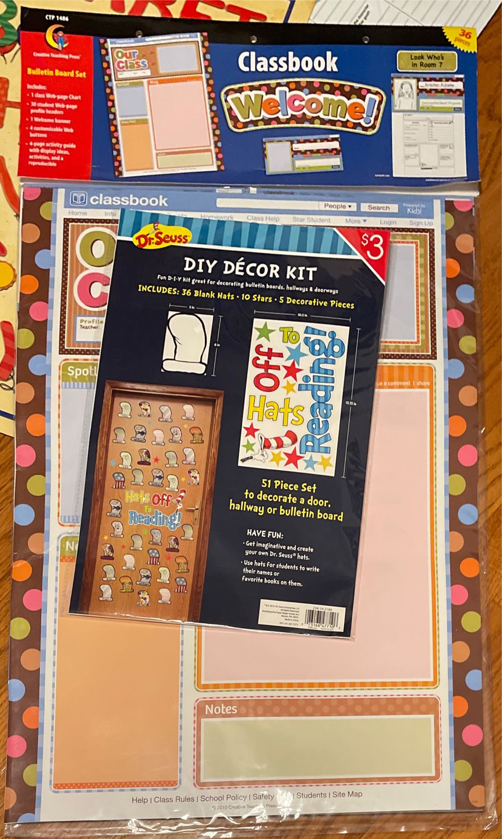 Dr. Seuss Hats Off To Reading! For Classroom Home School  magazine collectible [Barcode 073168477106] - Main Image 2