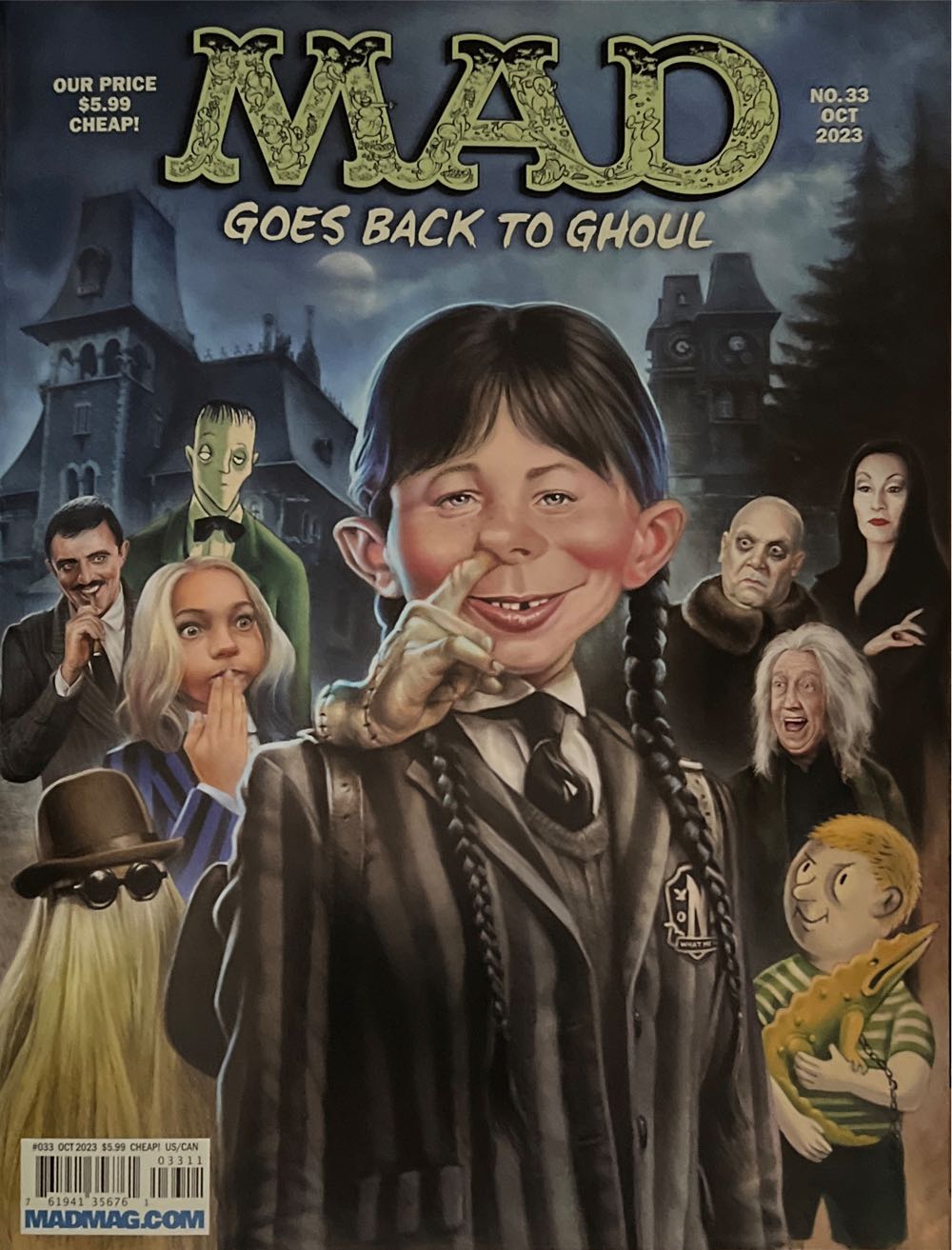 Mad #33  (October) magazine collectible [Barcode 76194135676103311] - Main Image 1