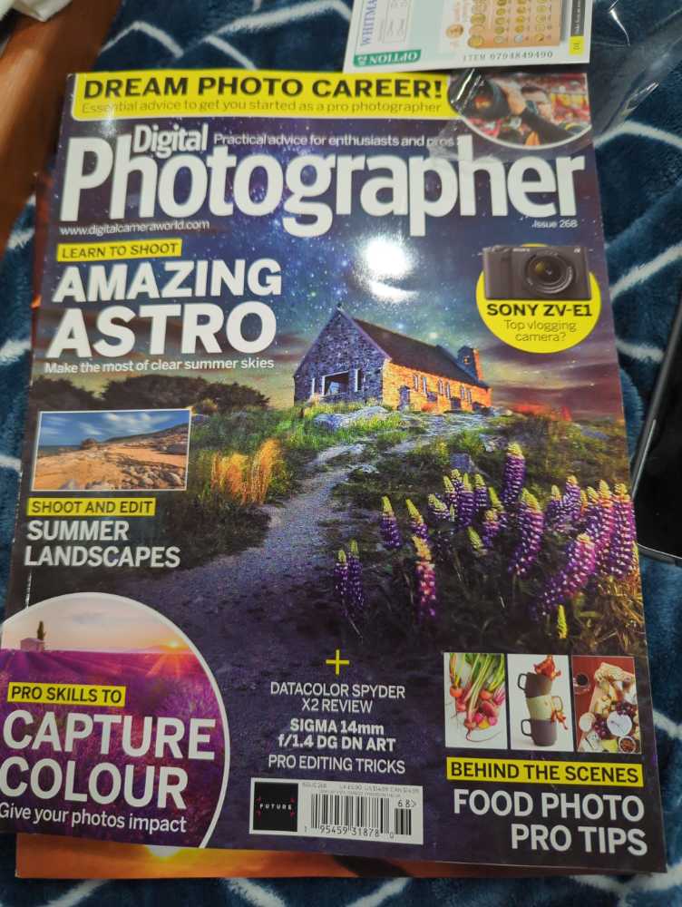 Digital Photographer Uk Issue  (August) magazine collectible [Barcode 195459318780] - Main Image 2