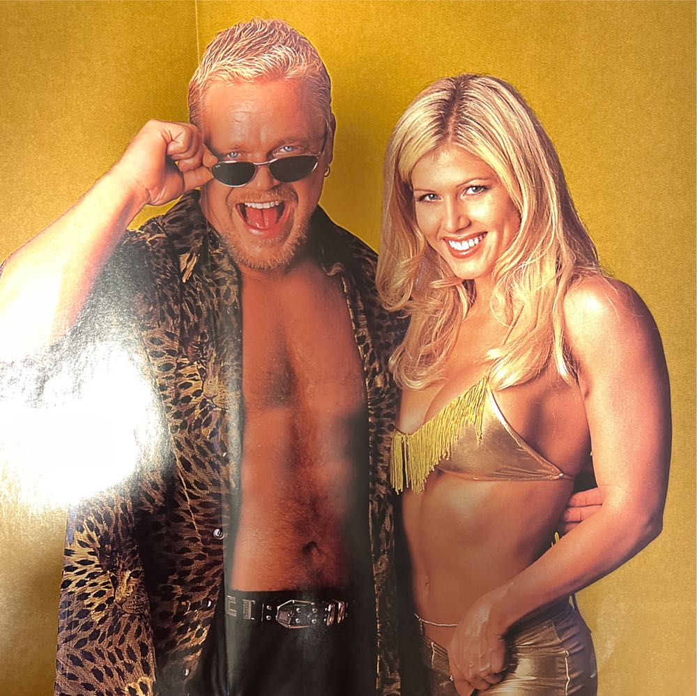 WCW Magazine  (November) magazine collectible [Barcode 07189648770167] - Main Image 3