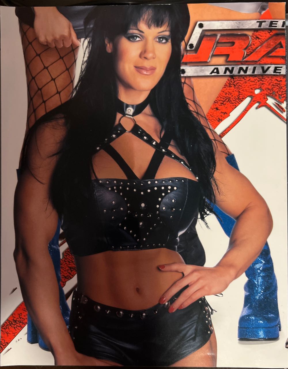 WWE Raw Magazine  magazine collectible [Barcode 07224647481550] - Main Image 2