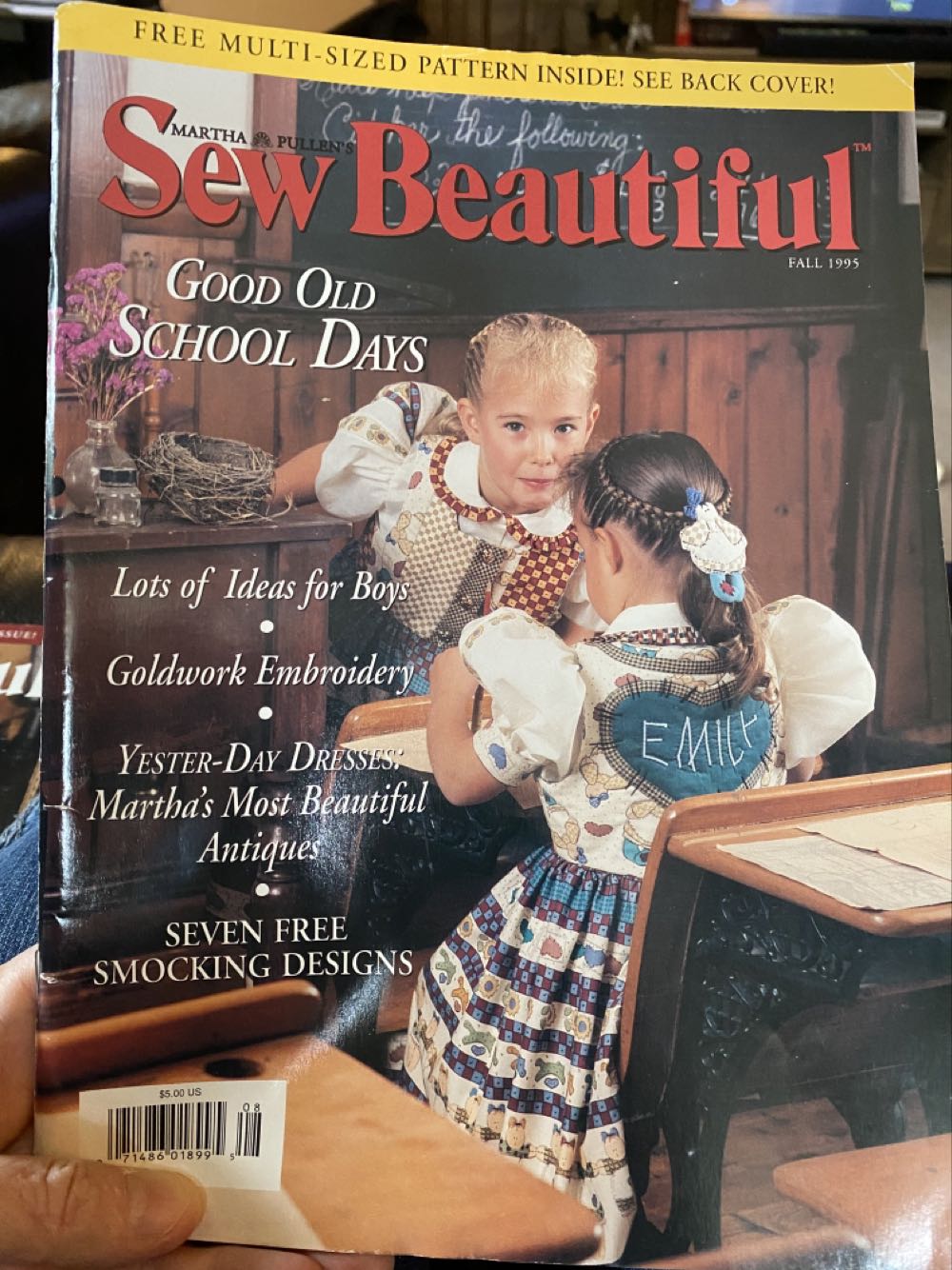 Avengers Infinity War: The Official Movie Special HC