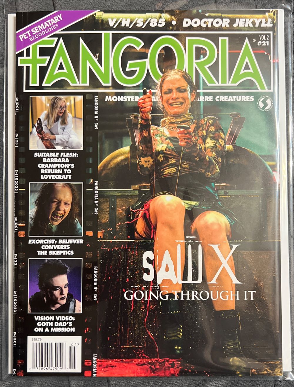 Fangoria Vol. 2  (October) magazine collectible [Barcode 07189647909621] - Main Image 1