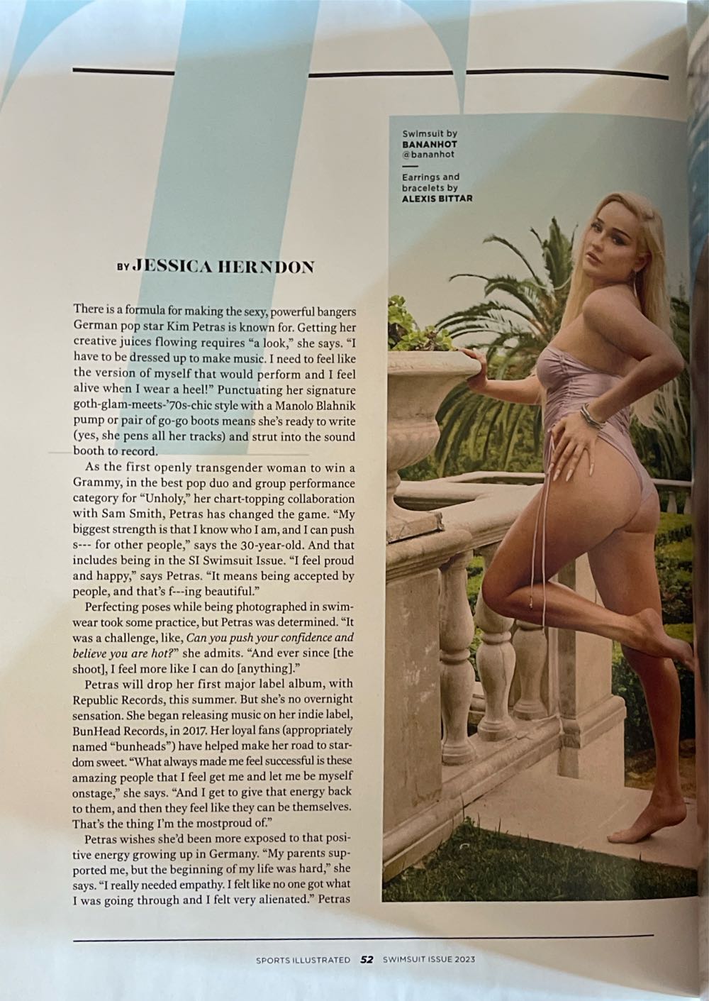 Sports Illustrated Swimsuit 2023  (May) magazine collectible [Barcode 07391710052135] - Main Image 3