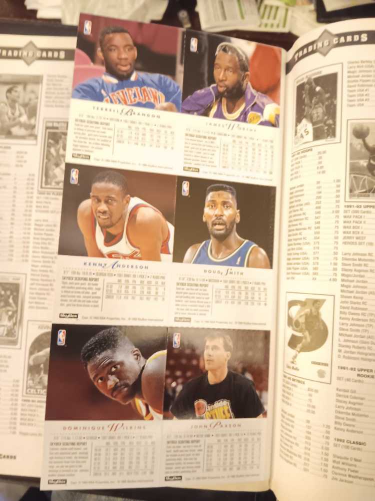 Trading Cards Magazine   (December) magazine collectible [Barcode 07466650096912] - Main Image 4