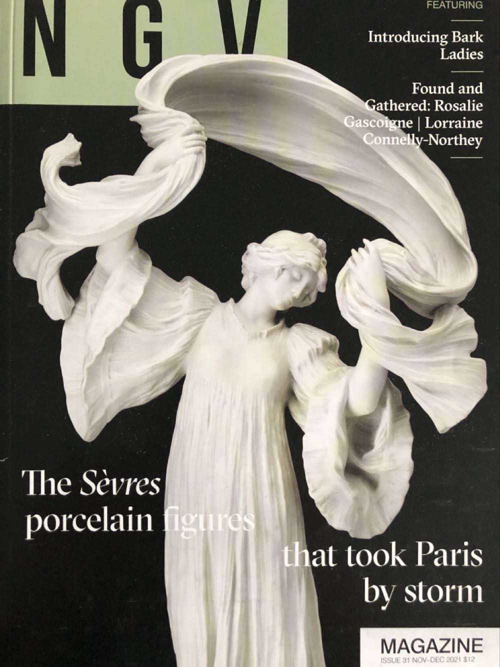 Luxury Kitchens & Bathrooms  2022 November