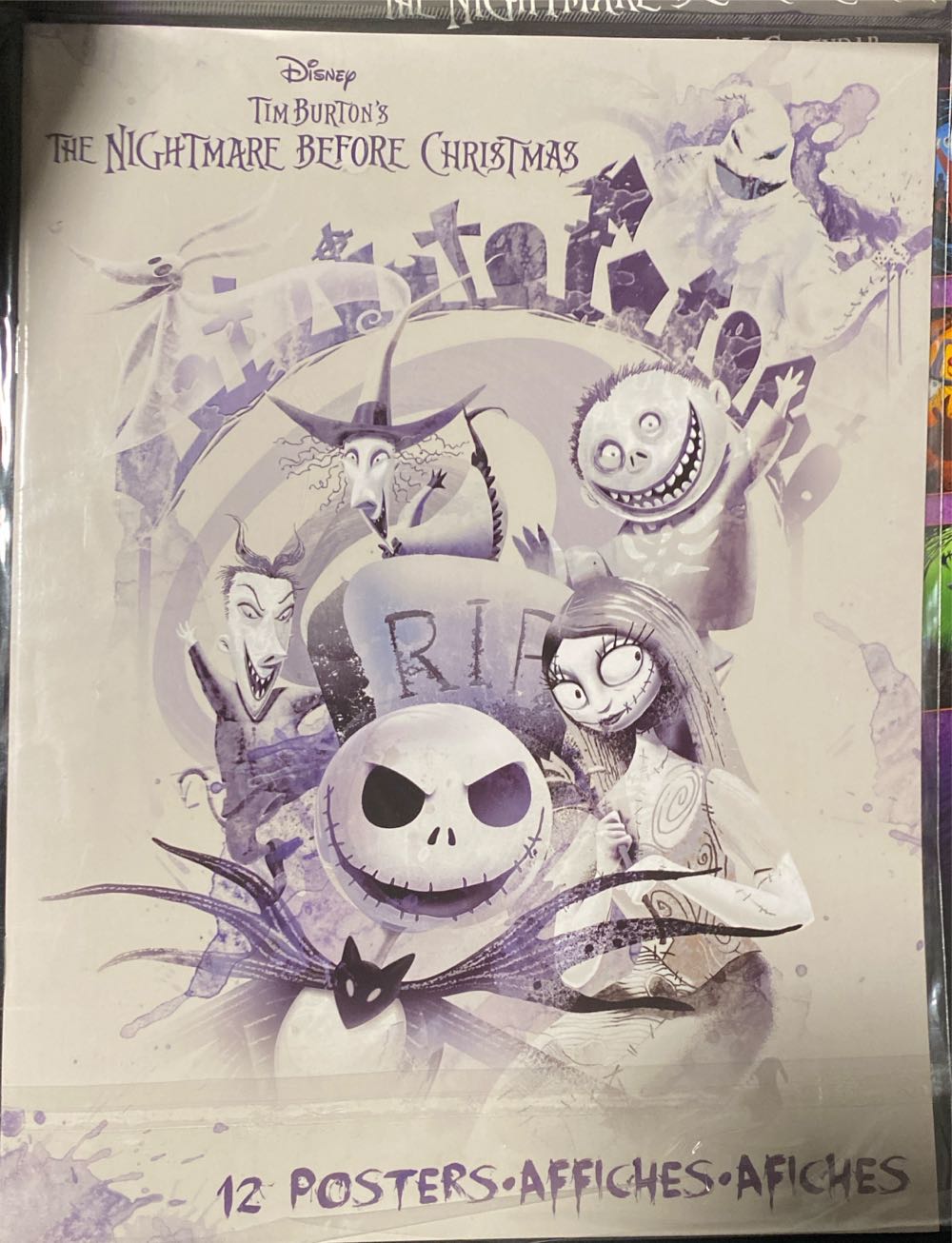 Disney Tim Burton’s The Nightmare Before Christmas  magazine collectible [Barcode 663542663951] - Main Image 2