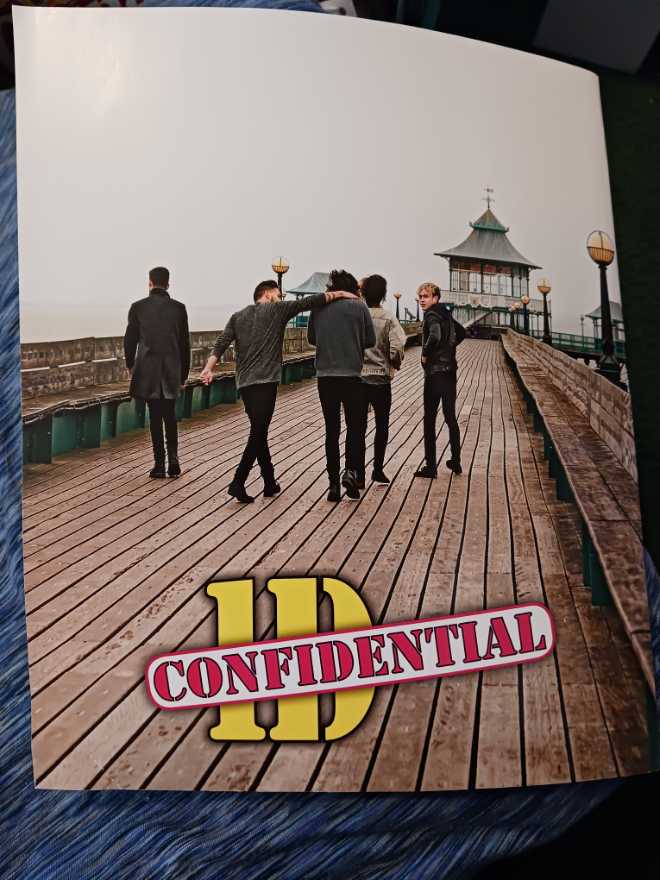 Life Story-1D Confidential  (September) magazine collectible - Main Image 2