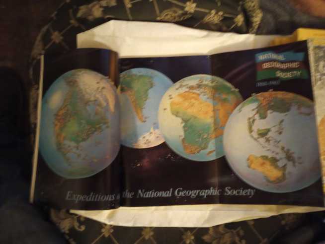 National Geographic  (January) magazine collectible - Main Image 3