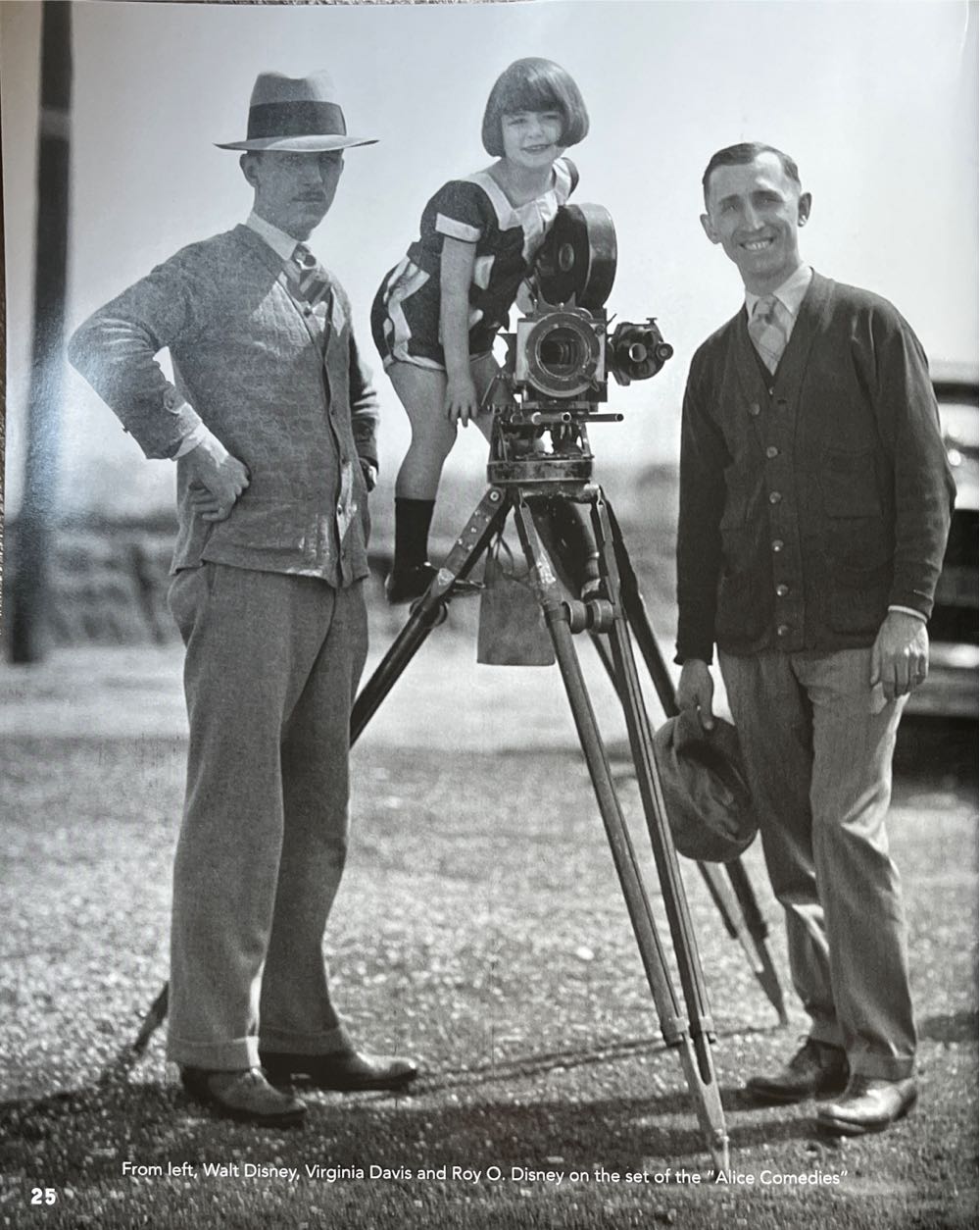 Disney Files Magazine Vol. 31 Nr. 4 Winter 2022  magazine collectible - Main Image 4