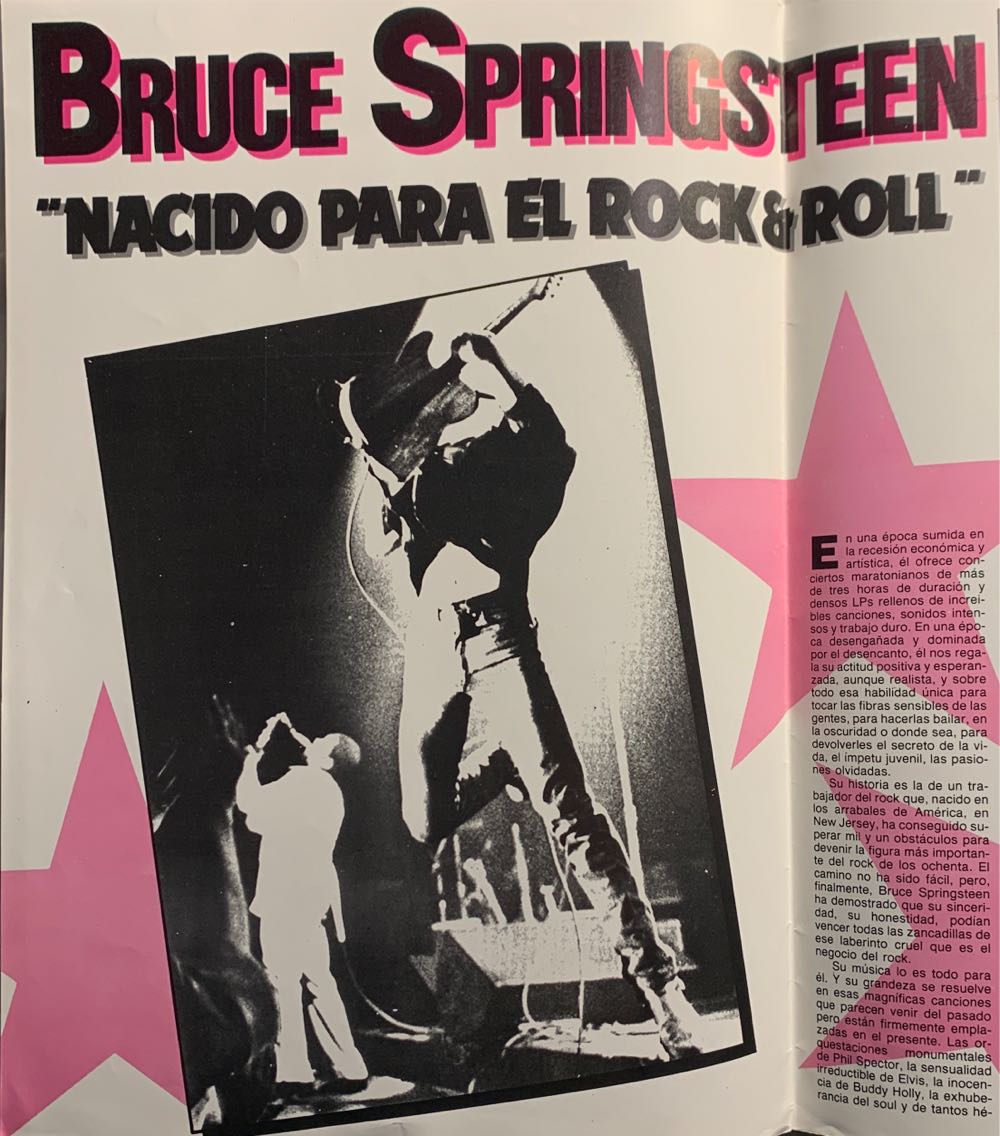 New Poster  magazine collectible - Main Image 2