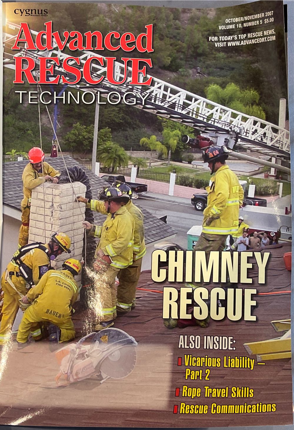 Glow - Vol. 44 - No. 5 - October 2023