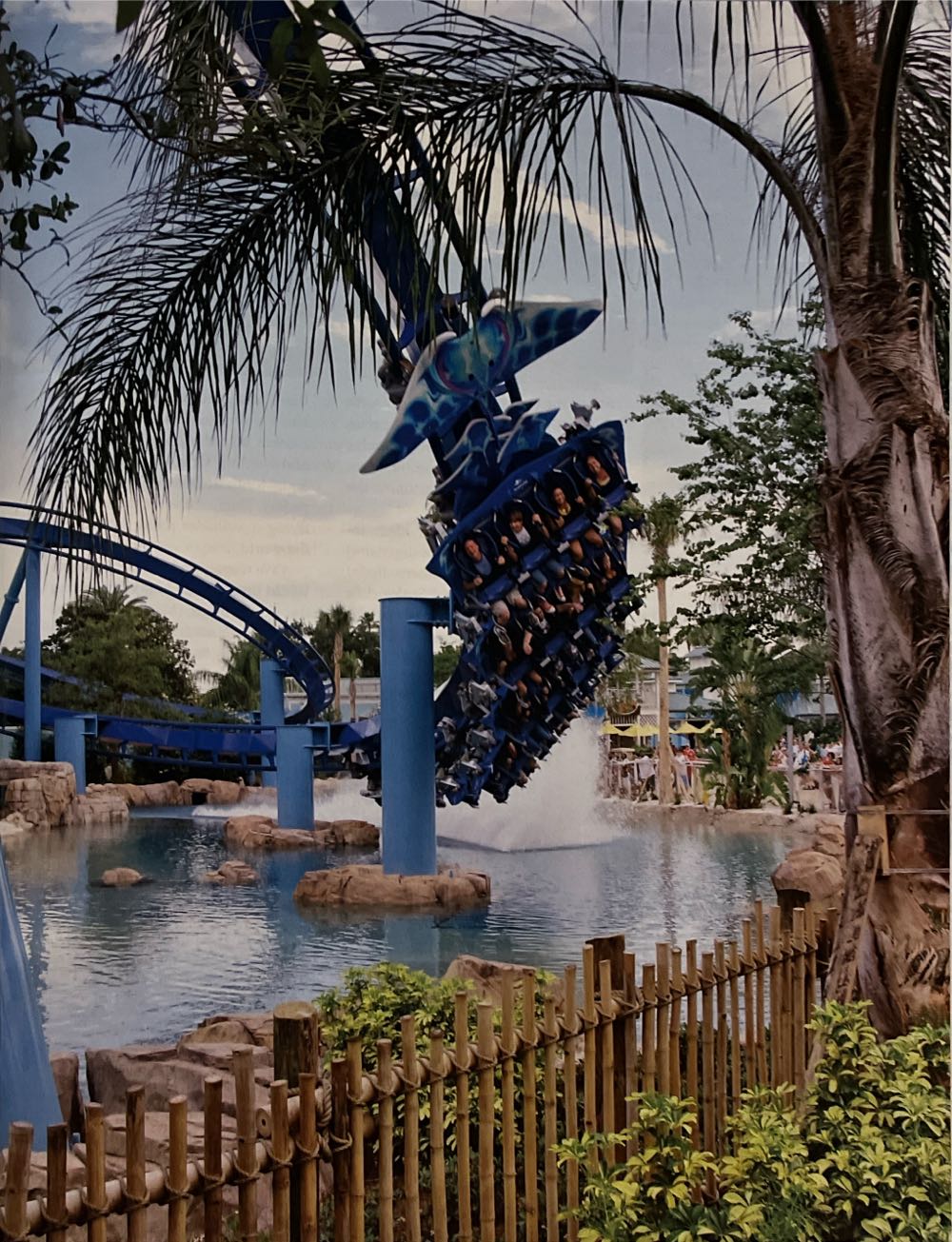 Orlando Attractions Magazine Vol. 2 Nr. 4 2009 Summer  magazine collectible - Main Image 3