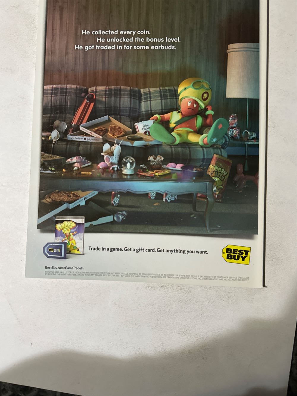 Electronic Gaming Monthly 253  (January) magazine collectible [Barcode 07099206960602] - Main Image 2