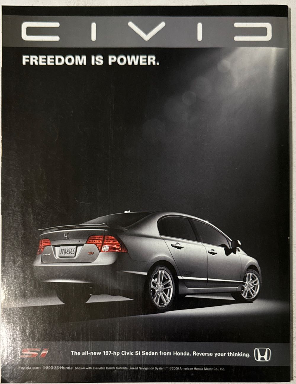 Official Xbox Magazine 64  (December) magazine collectible [Barcode 07165801503612] - Main Image 2