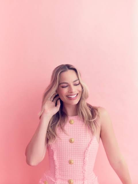 Deadline Magazine January 2024  (January) magazine collectible - Main Image 3