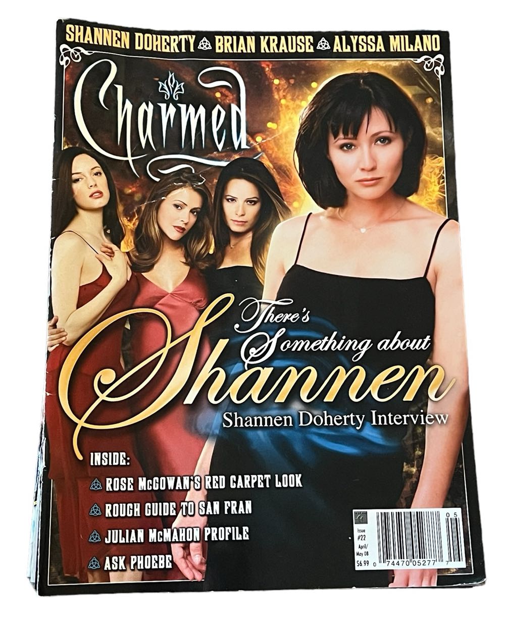 Charmed Magazine  magazine collectible [Barcode 074470052777] - Main Image 1