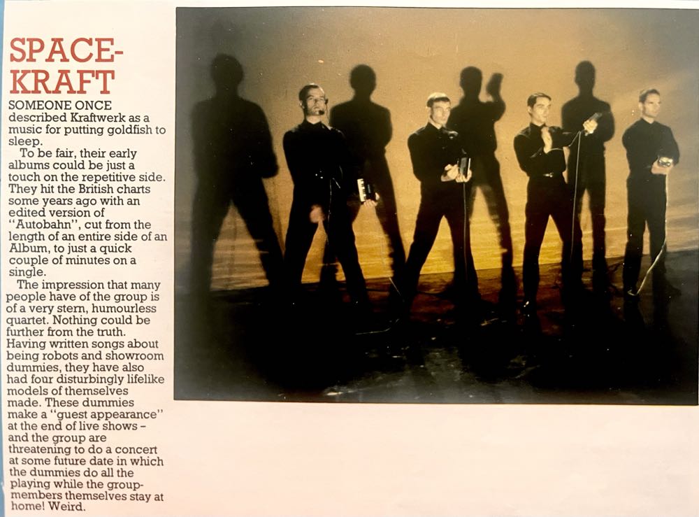 Flexipop Issue 16  magazine collectible - Main Image 3