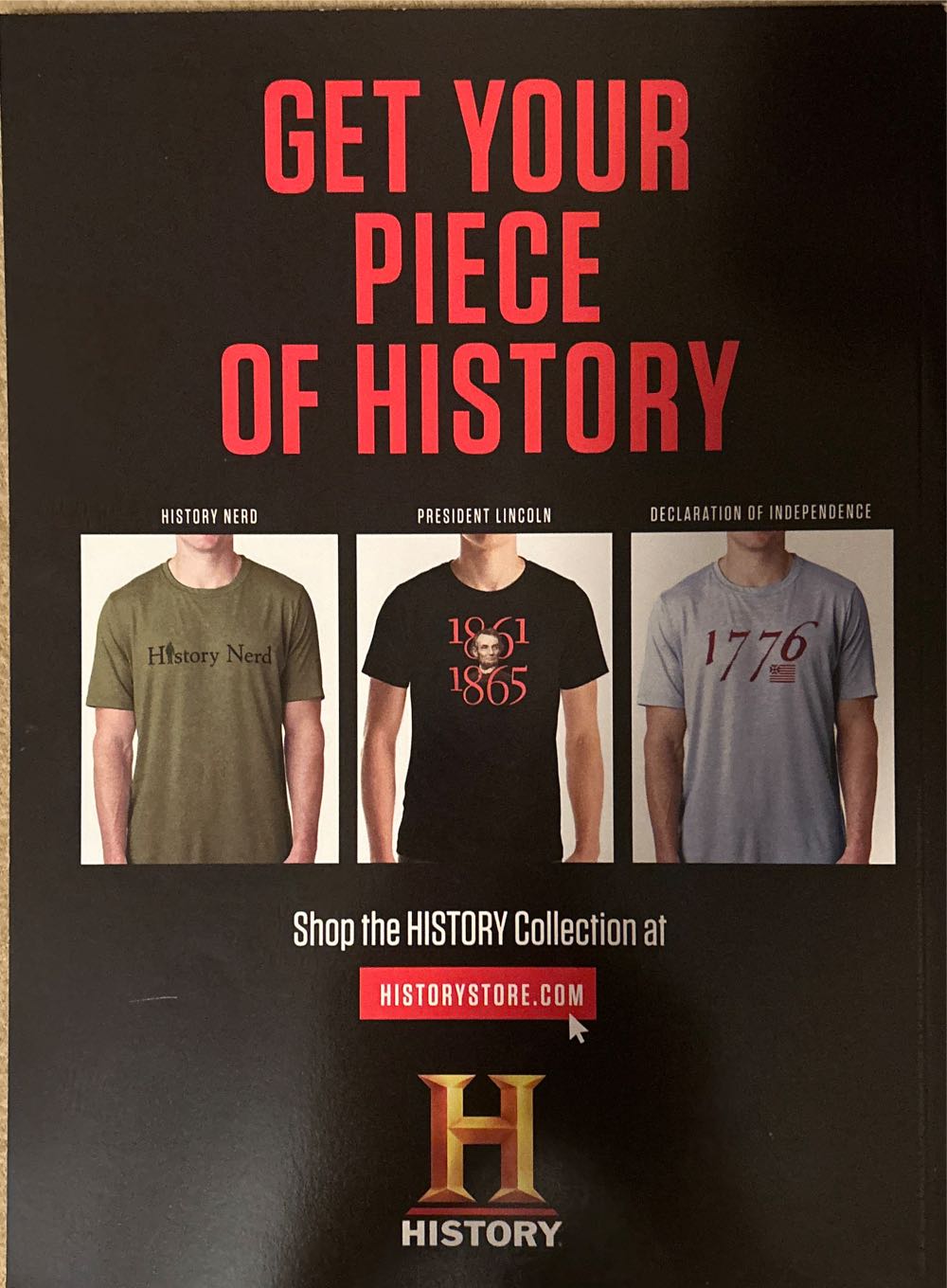 Haunted history  (January) magazine collectible [Barcode 070989105669] - Main Image 2