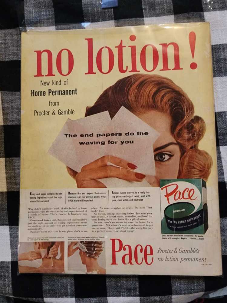 Ladies’ Home Journal   (May) magazine collectible - Main Image 2