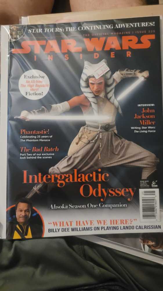 THE OFFICIAL MAGAZINE ISSUE 225 STAR WARS INSIDER  (May) magazine collectible [Barcode 071486018056] - Main Image 1