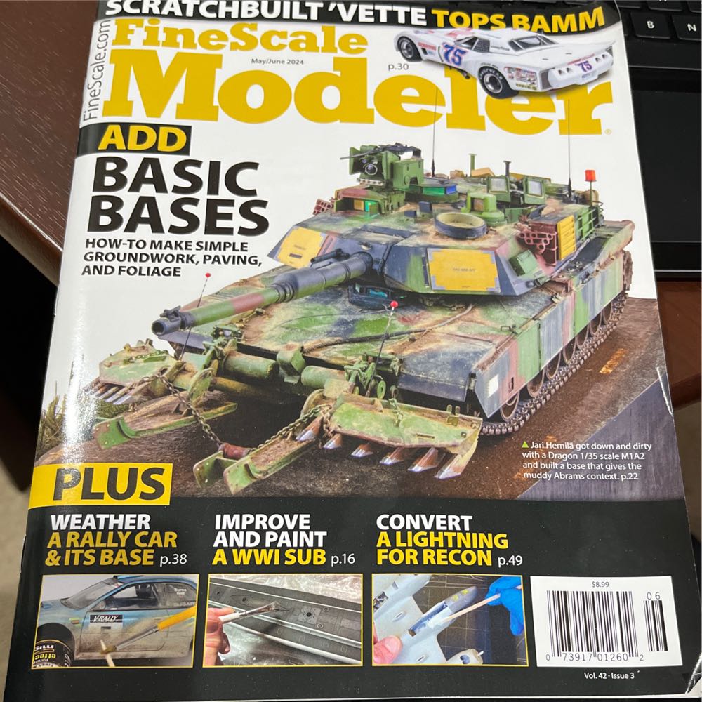 Finescale Modeler Volume 42 Issue 3  (May) magazine collectible [Barcode 07391701260206] - Main Image 2