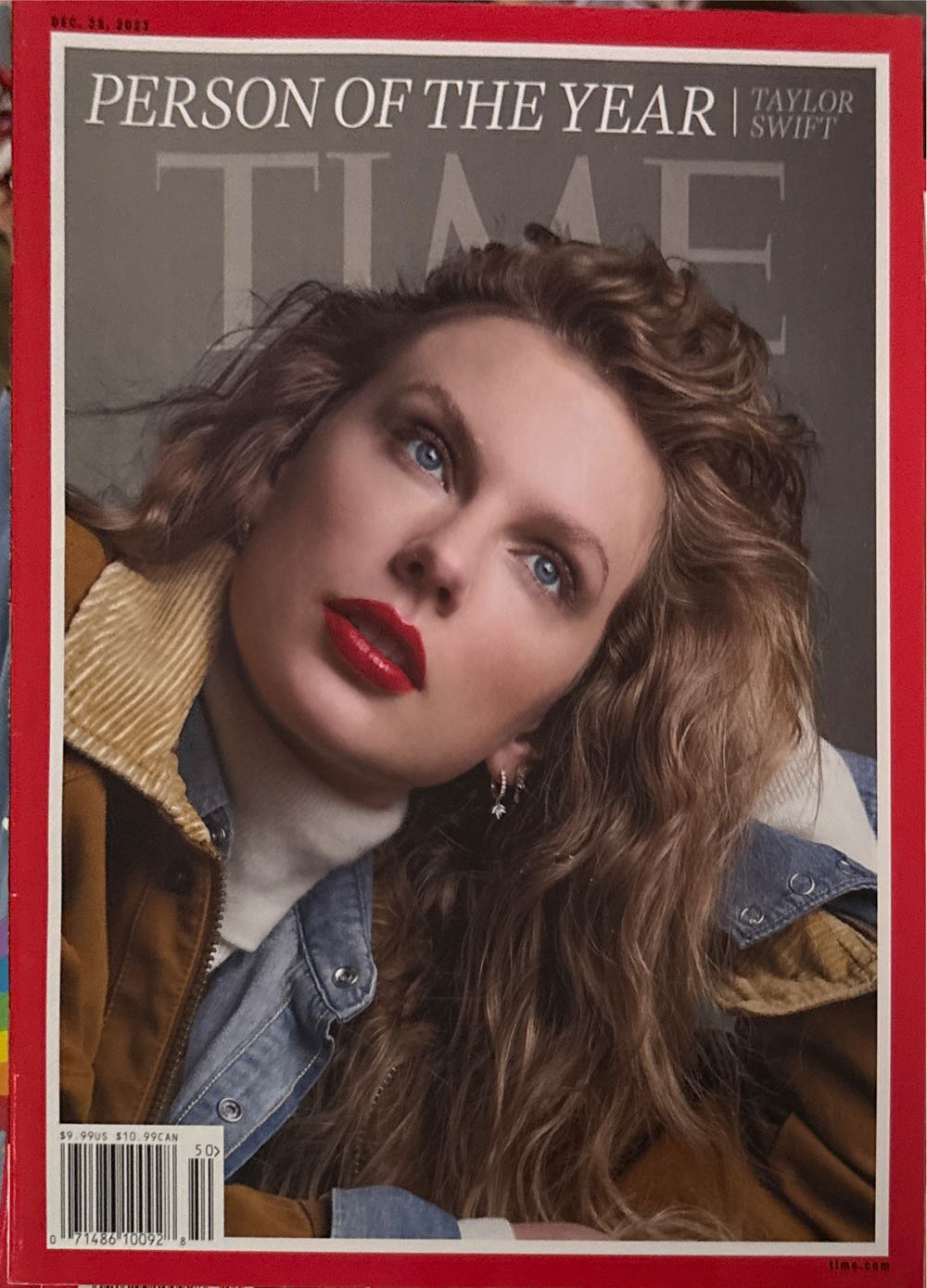 Person Of The Year - Taylor Swift  (December) magazine collectible [Barcode 07148610092850] - Main Image 3