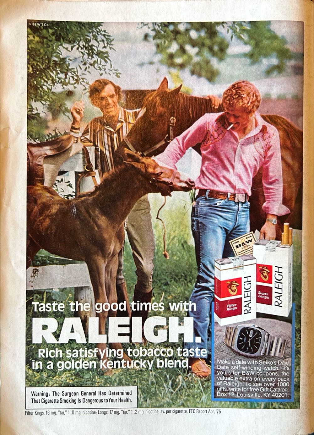 Playboy December 1975  (December) magazine collectible - Main Image 3