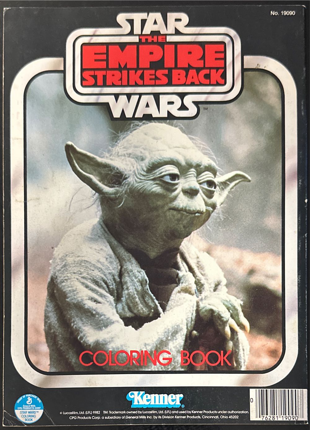 The Empire Strikes Back Coloring Book  magazine collectible [Barcode 076281190907] - Main Image 2