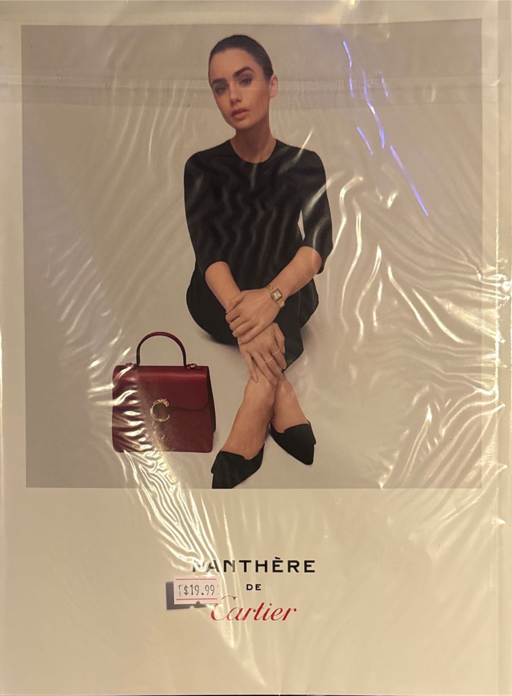 Cosmopolitan 코스모폴리탄 Dle – D형 :  magazine collectible [Barcode 2565546150001] - Main Image 2