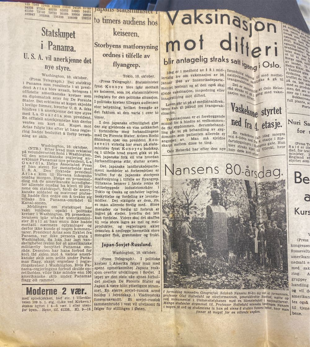 Aftenposten (H)  (October) magazine collectible - Main Image 3