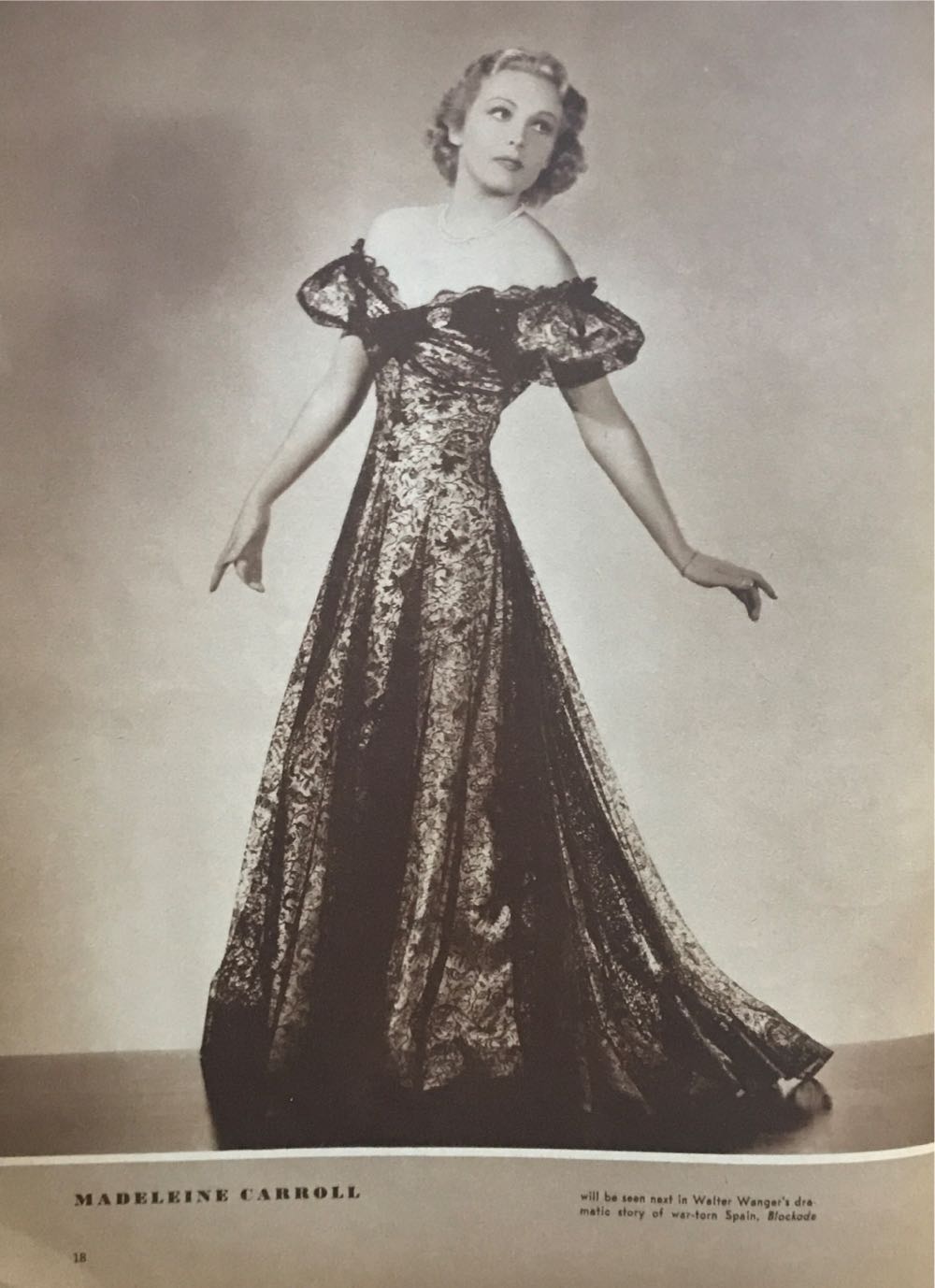 Hollywood  (August) magazine collectible - Main Image 4