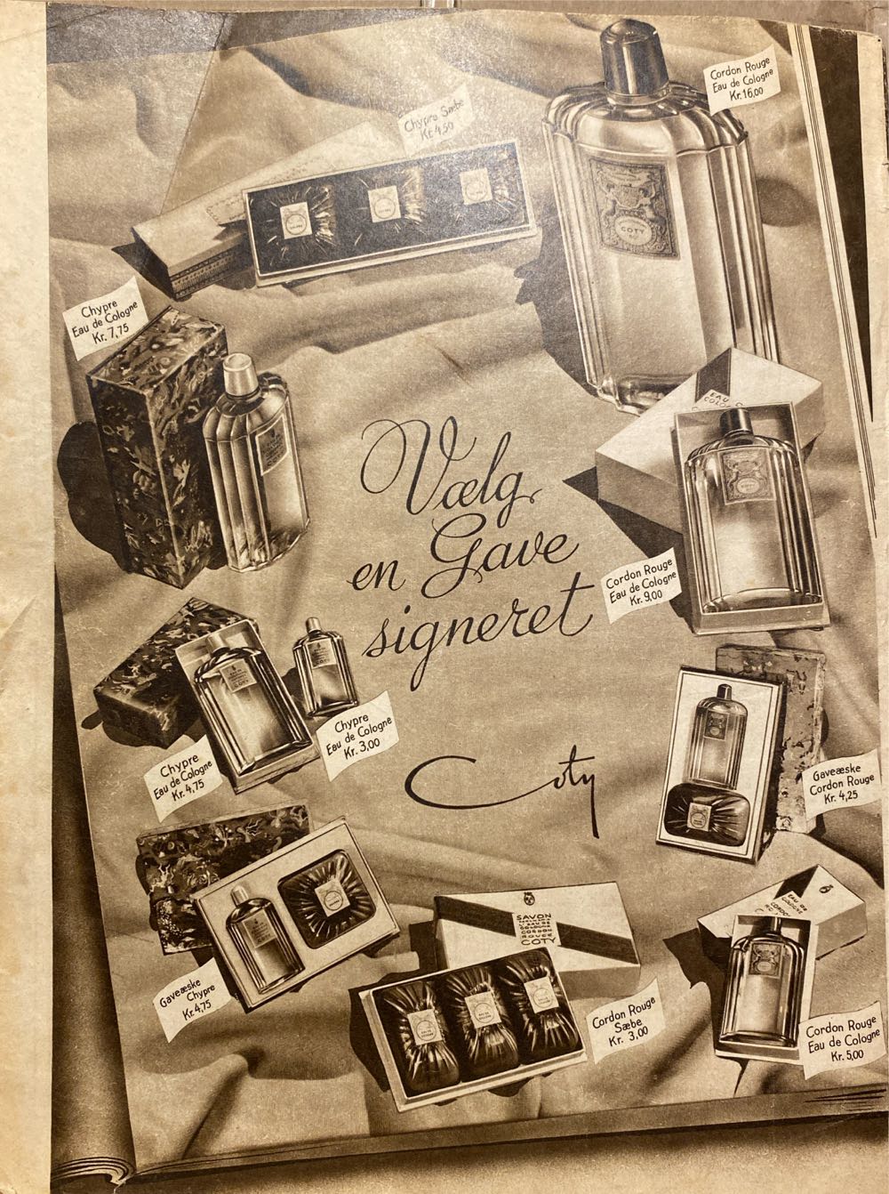 Uge-journalen (H)  (December) magazine collectible - Main Image 2