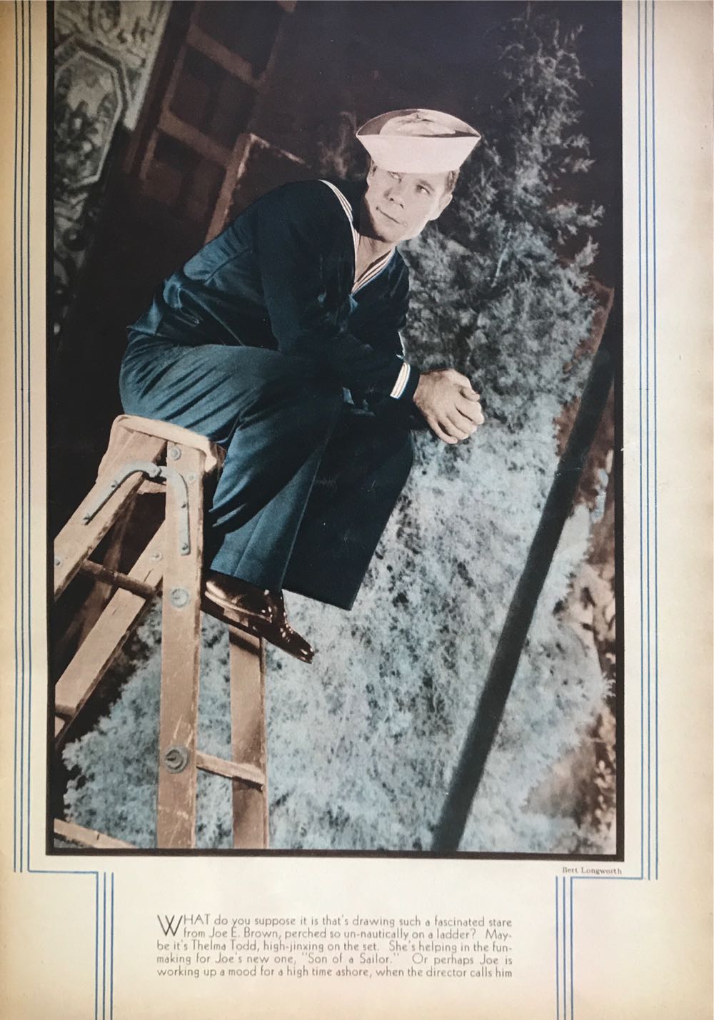 Photoplay  (December) magazine collectible - Main Image 4