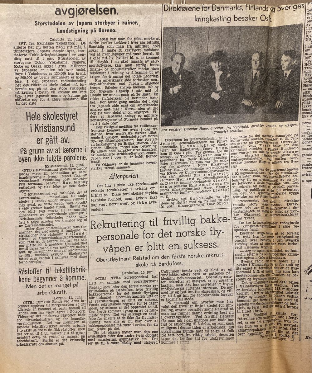 Aftenposten (H)  (March) magazine collectible - Main Image 3