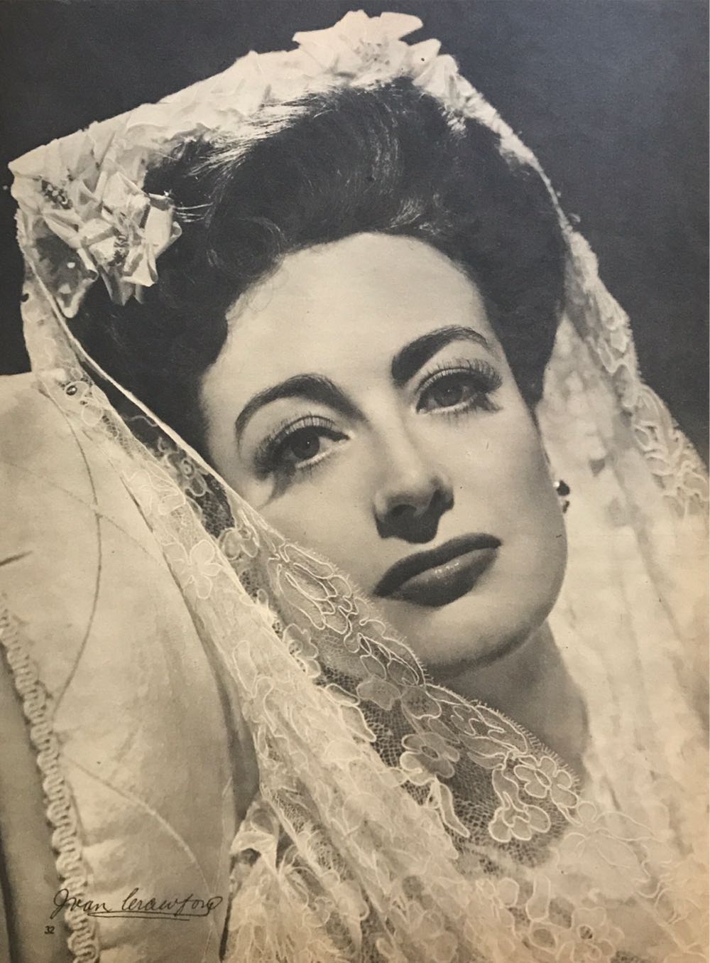 Screen Album  (August) magazine collectible - Main Image 3