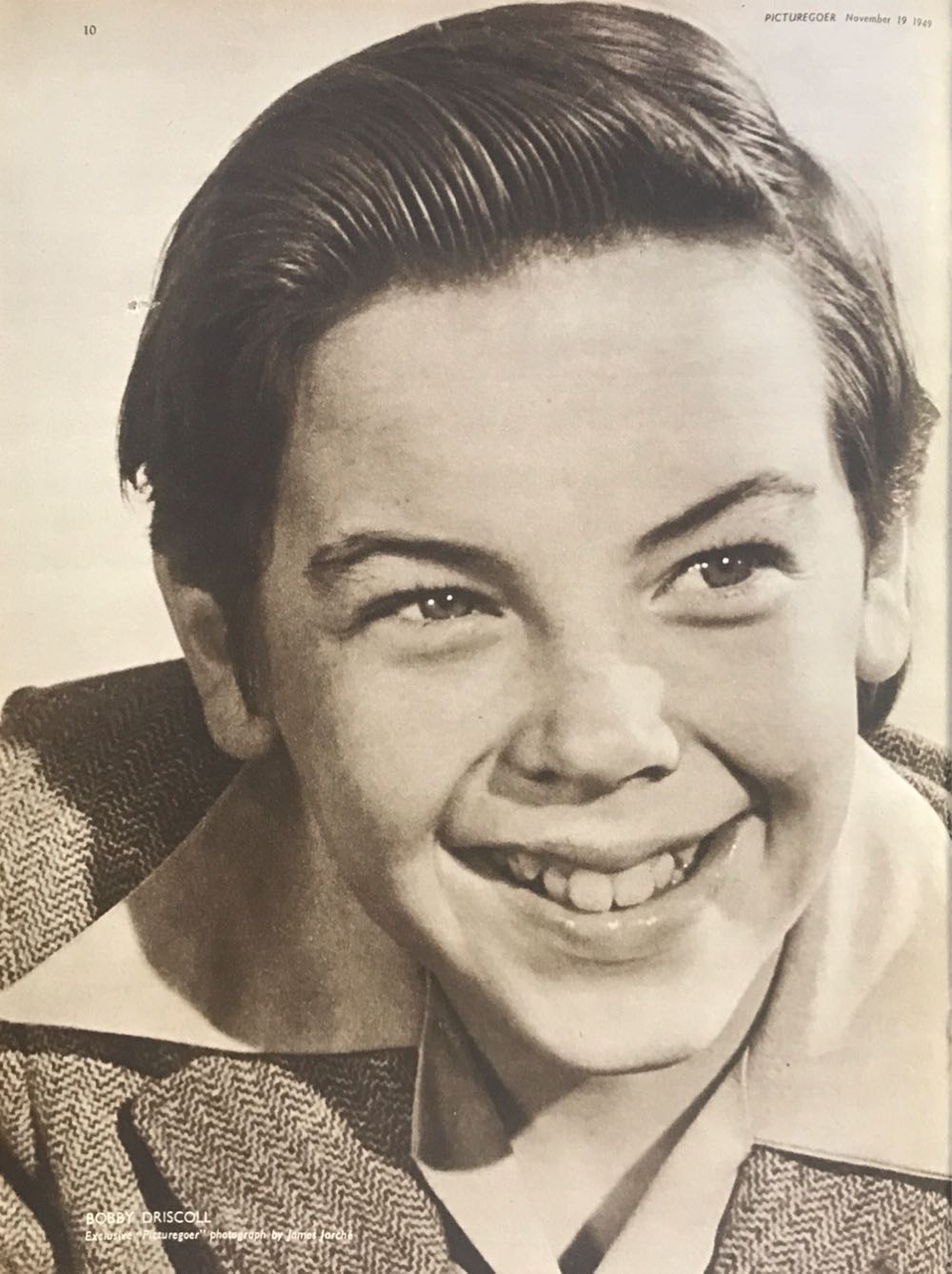 Picturegoer  (November) magazine collectible - Main Image 3