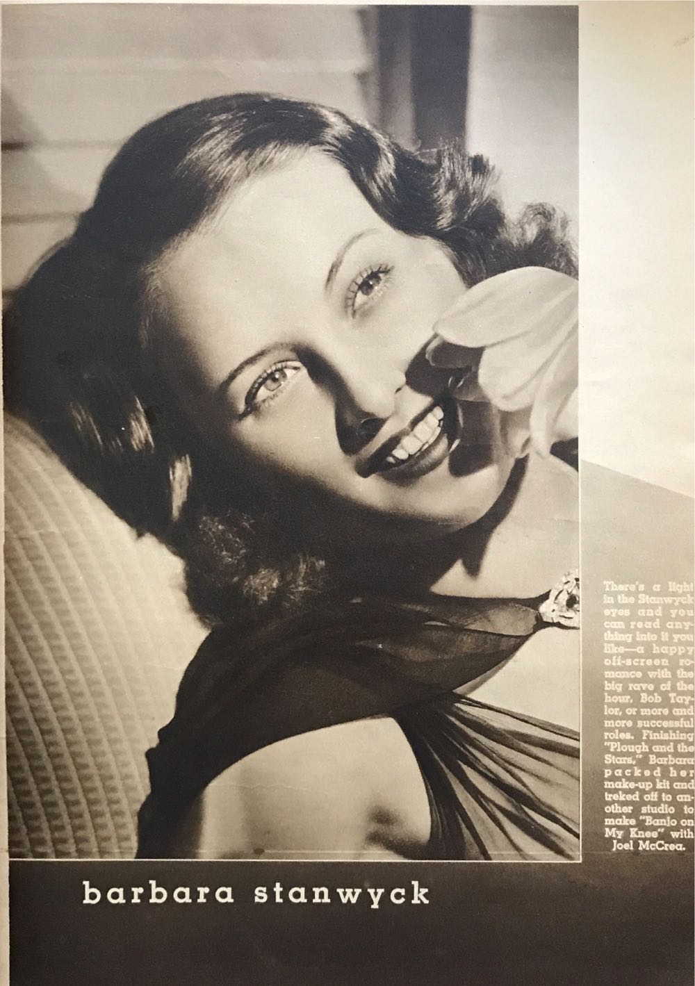 Modern Screen  (December) magazine collectible - Main Image 4