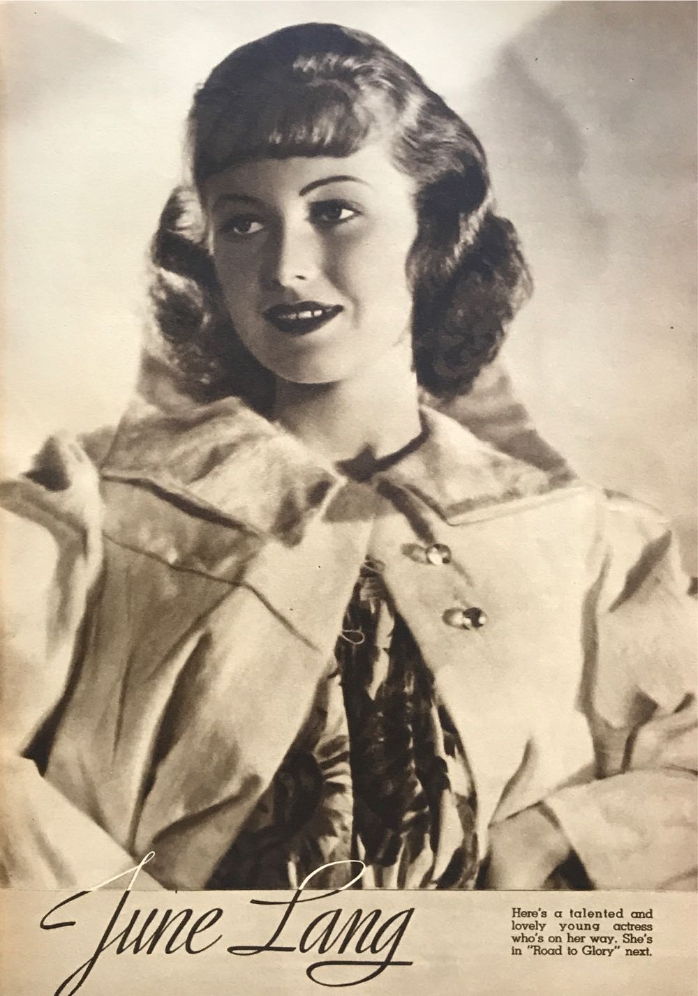 Modern Screen  (August) magazine collectible - Main Image 3