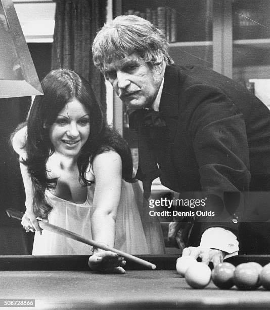 Cracked 297  magazine collectible - Main Image 3