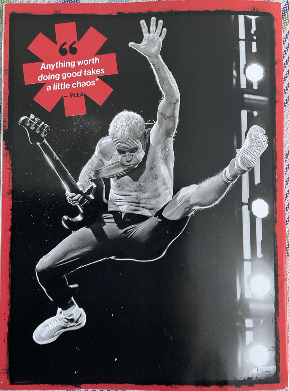 RHCP  magazine collectible [Barcode 72527416338043] - Main Image 2