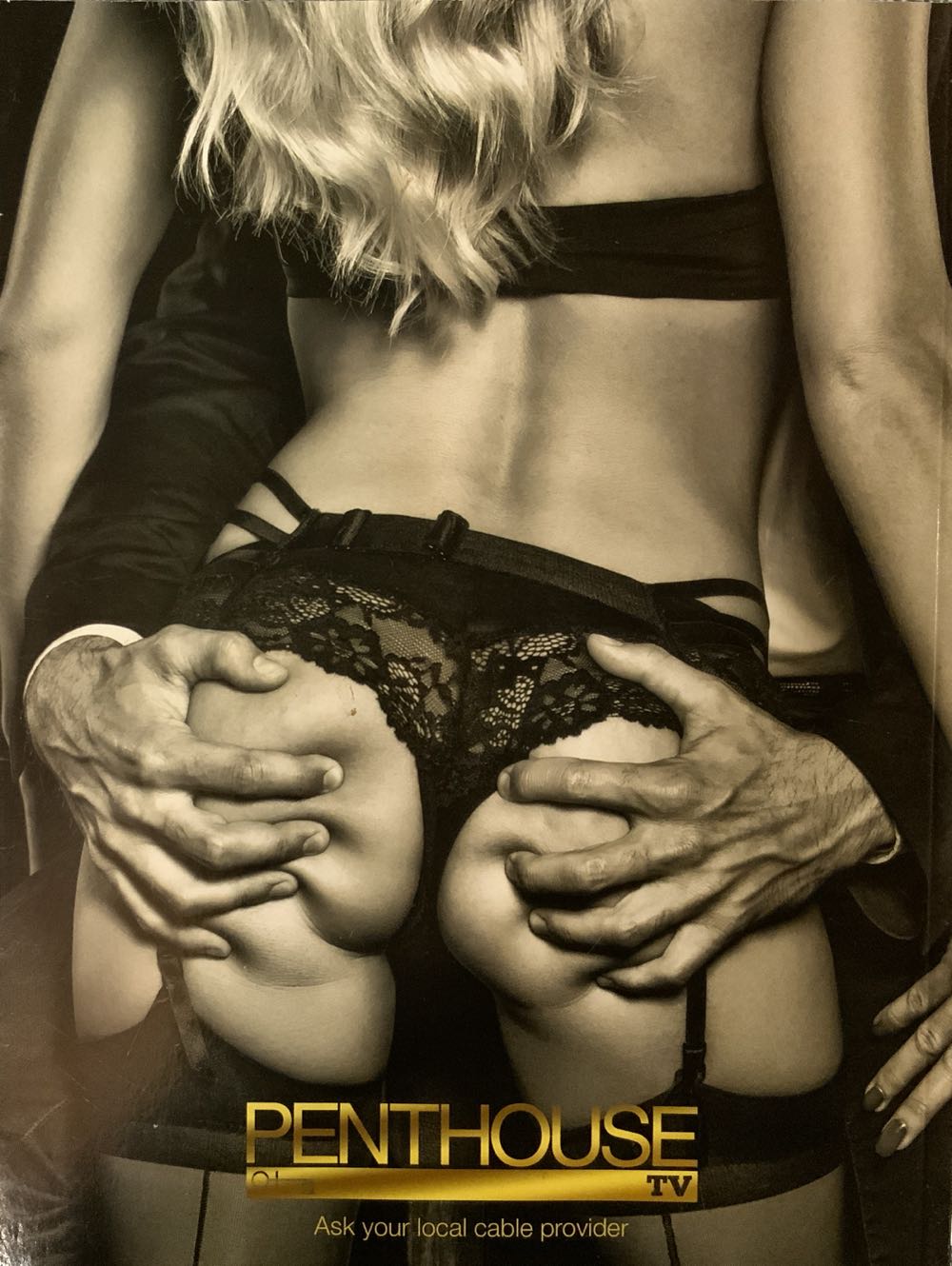 Penthouse Letters  (November) magazine collectible [Barcode 07466602437311] - Main Image 2