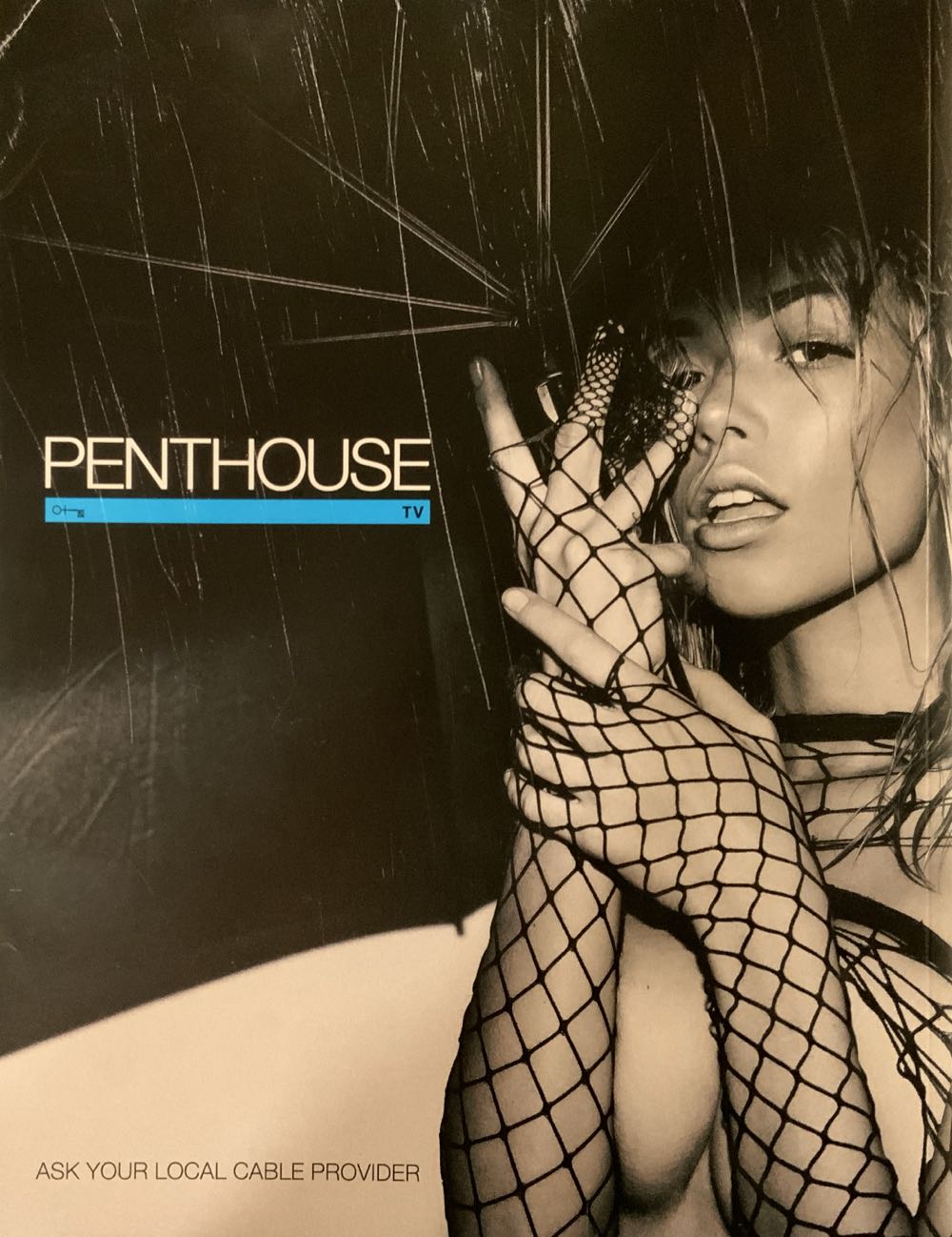 Penthouse  (December) magazine collectible [Barcode 07466602242312] - Main Image 2