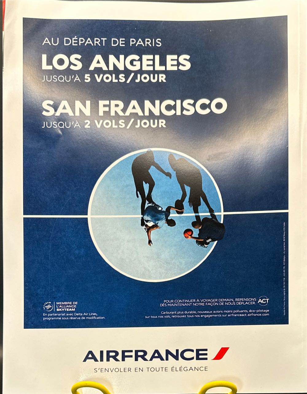 Destination USA  (November) magazine collectible [Barcode 378151510795400190] - Main Image 2